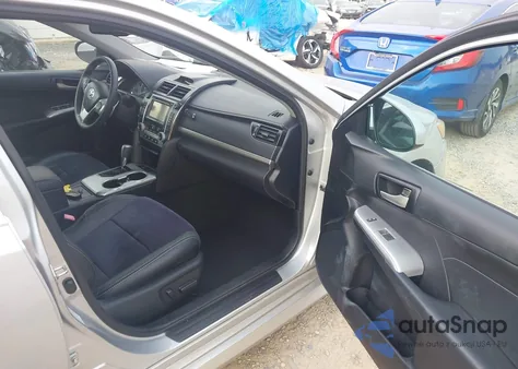 2013 Toyota Camry Se z USA, uszkodzony, nr VIN 4T1BF1FK0DU650897